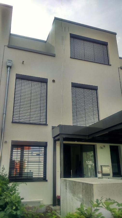Privatzimmer Mit Balkon-Richtung Messe Hannover Kültér fotó