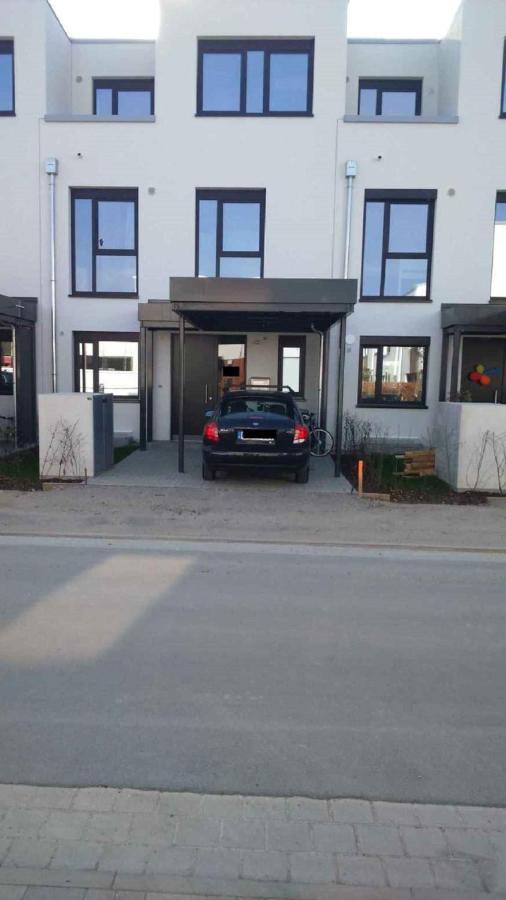 Privatzimmer Mit Balkon-Richtung Messe Hannover Kültér fotó