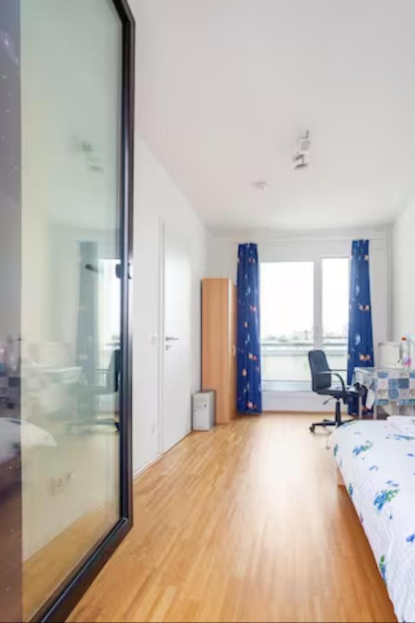 Privatzimmer Mit Balkon-Richtung Messe Hannover Kültér fotó